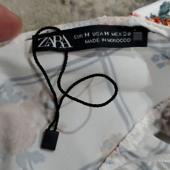 Zara Ruffled Shoulder Midi Dress Size M - Picture 15 of 16